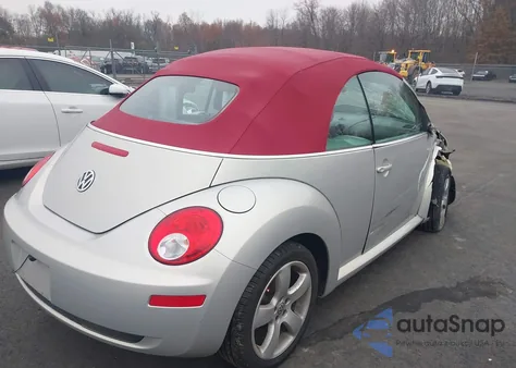 2009 Volkswagen New Beetle 2.5L Blush Edition from USA, damaged, VIN 3VWSG31Y19M409772